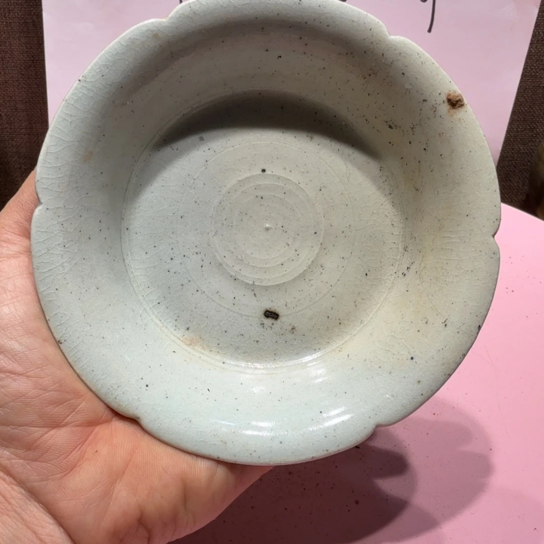 陶其他漂亮的小瓷瓶子