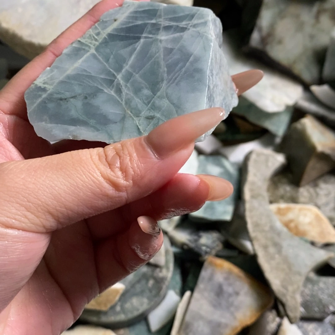 颈饰未镶嵌翡翠天然翡翠