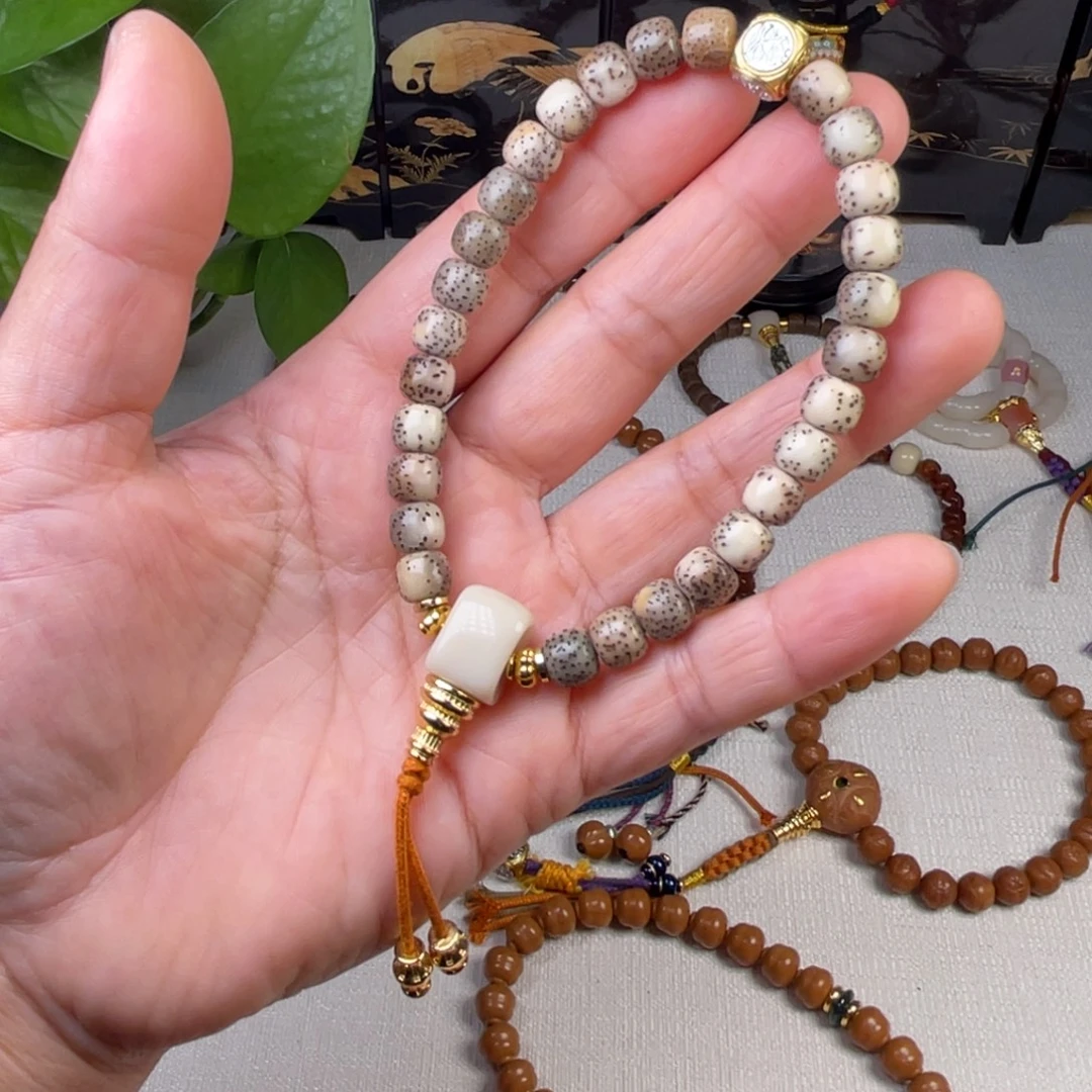 星月菩提吊坠347899877654456