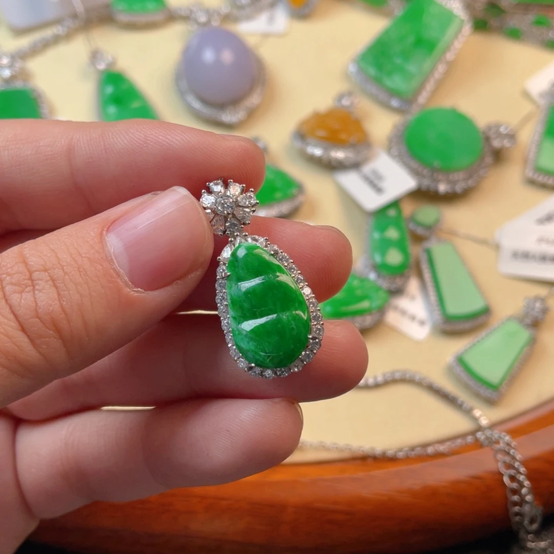 翡翠吊坠(不含链)银S925镶嵌