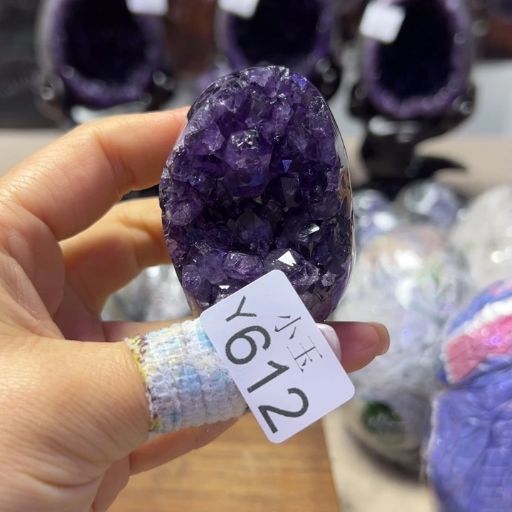 大型摆件（非配饰）未镶嵌水晶