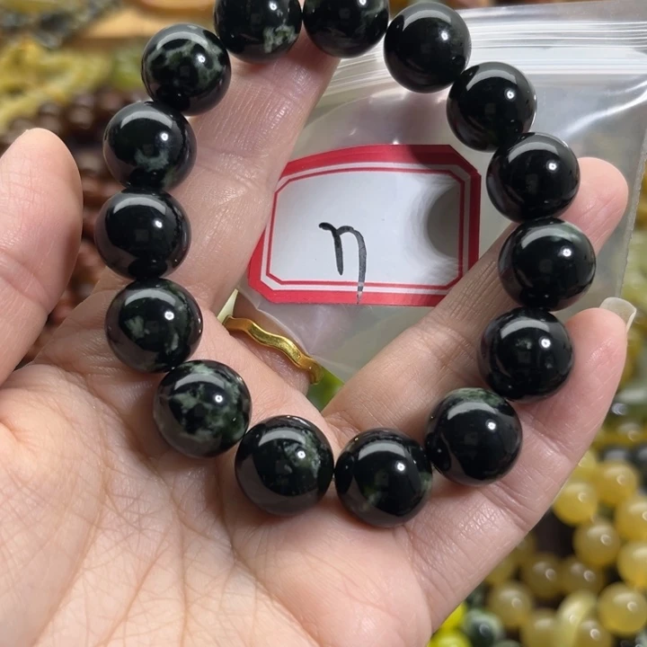 未镶嵌蛇纹石玉手链