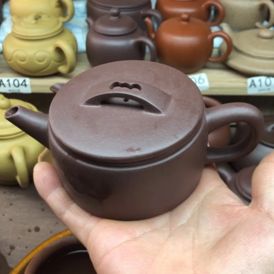 茶壶紫砂紫泥汗瓦170豪升左右有瑕疵