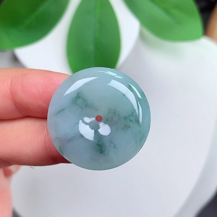 颈饰未镶嵌翡翠平安扣 25.1x5.8mm