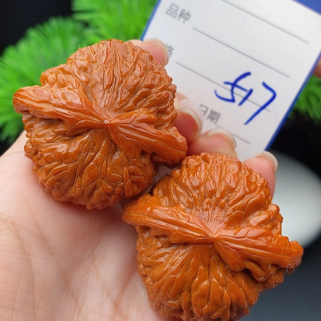 文玩核桃把件45闷白517