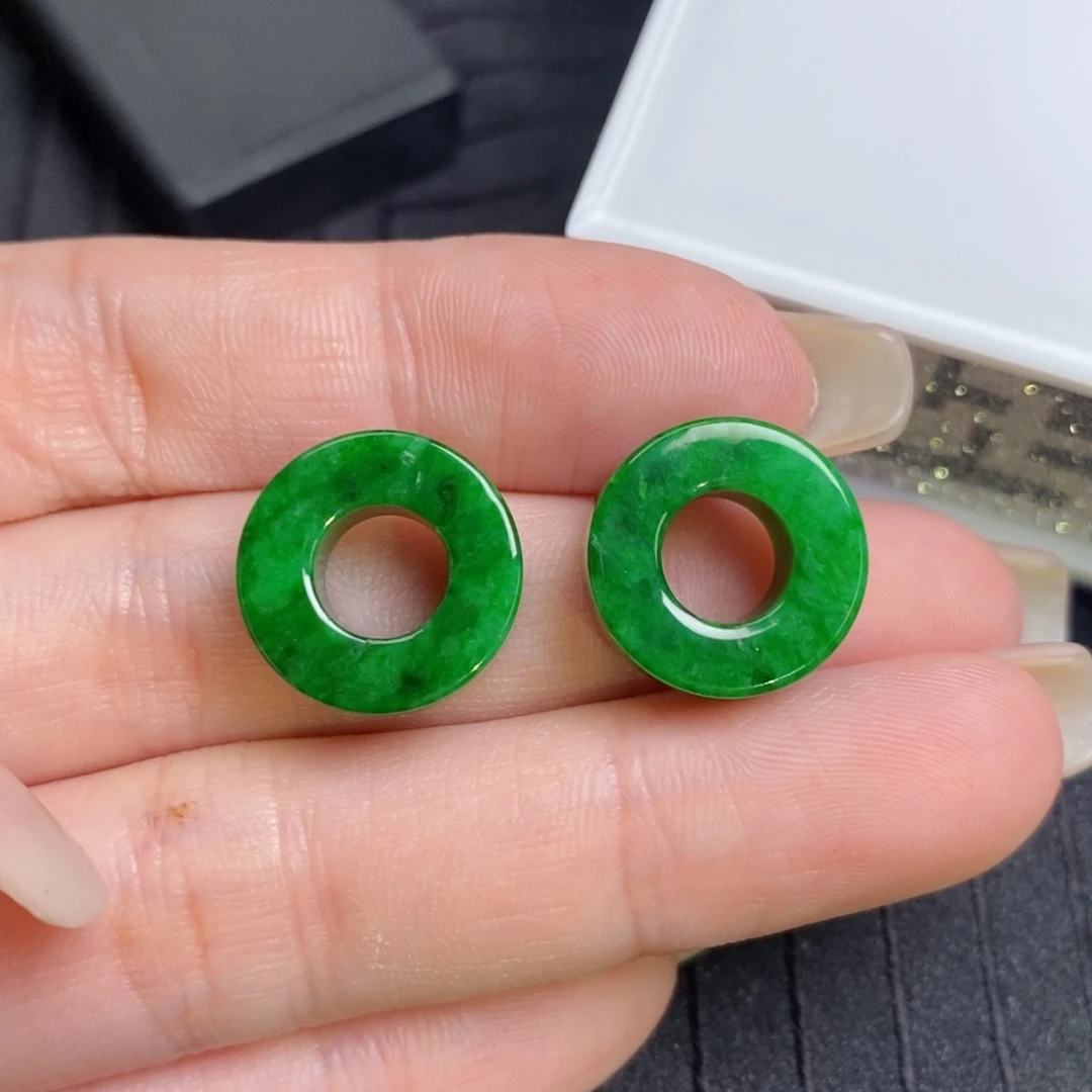 翡翠未镶嵌耳饰路路通