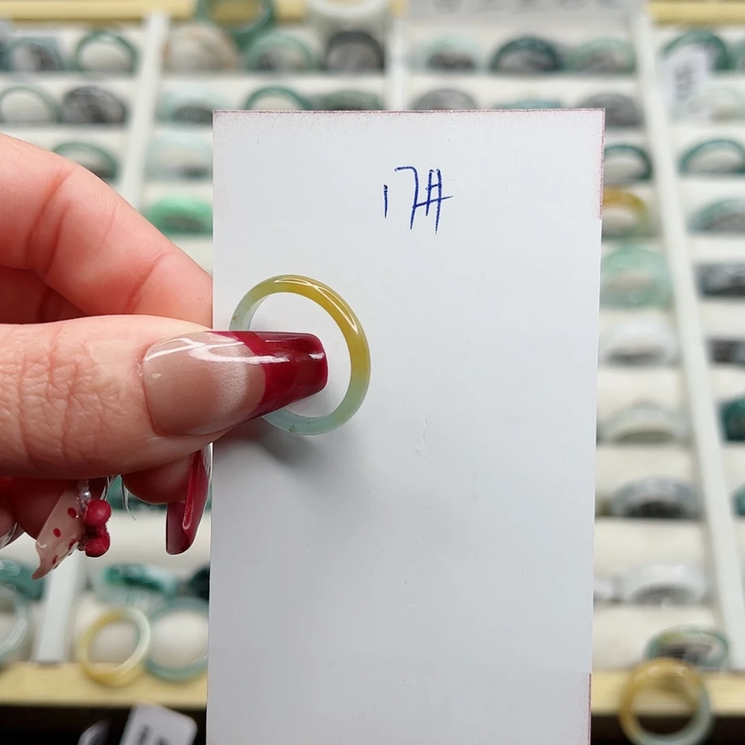 翡翠戒指未镶嵌戒指