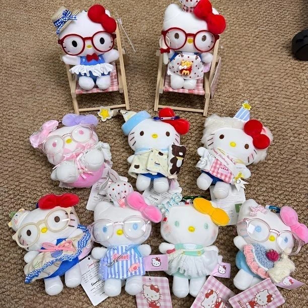 正版三丽鸥HelloKitty包包挂件新款可爱女生钥匙扣挂饰生日礼物