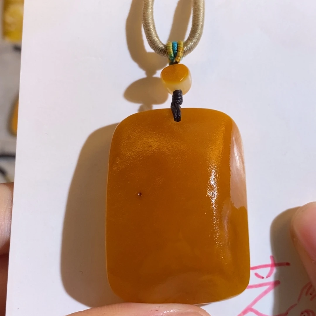 定制琥珀未镶嵌蜜蜡吊坠