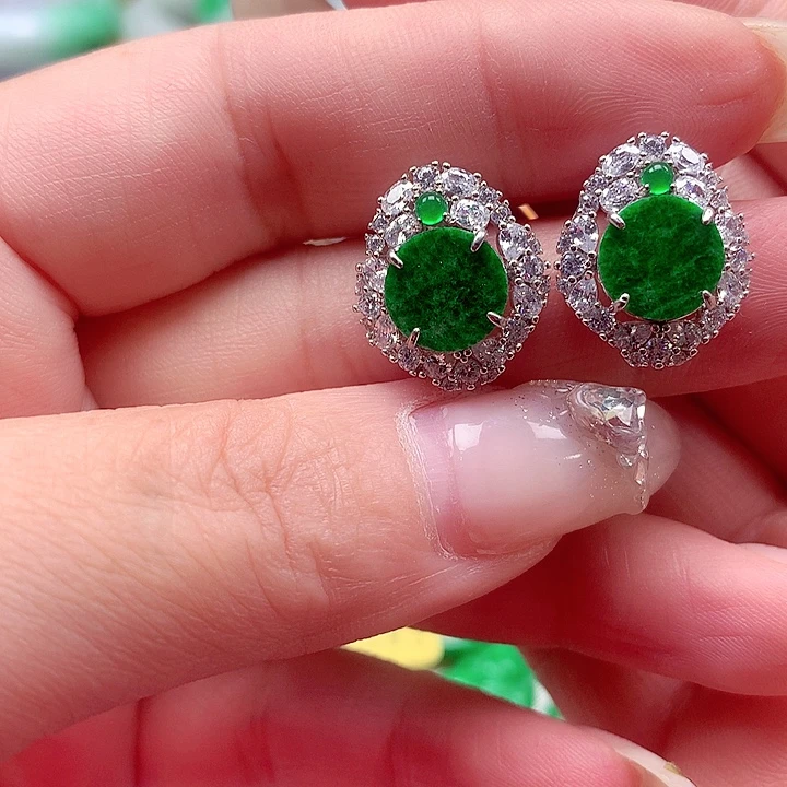 翡翠银S925镶嵌颈饰翡翠