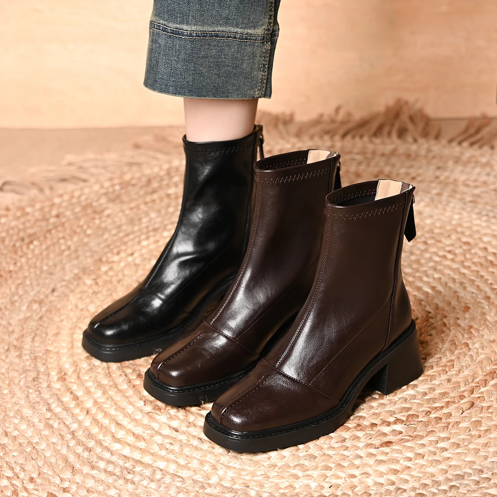 厚底方头粗跟后拉链小短靴女秋冬季新款中跟弹力百搭通勤瘦瘦靴子