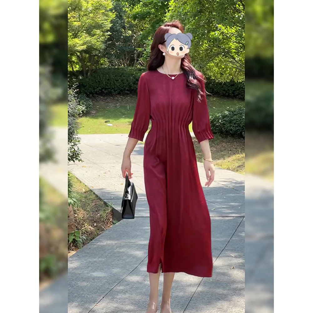 轻奢高端红色圆领长袖连衣裙女秋季新款时尚洋气复古收腰大码裙子