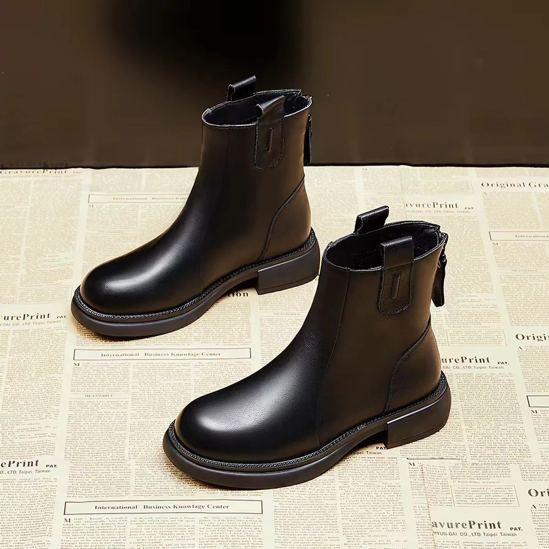 2588   耐磨防水台秋冬马丁靴单靴厚底女鞋