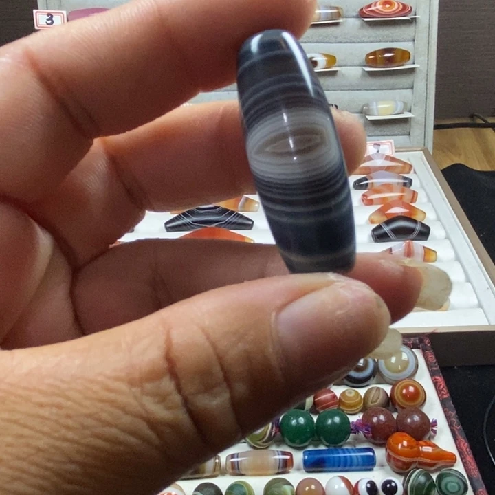 玛瑙/玉髓未镶嵌珠宝半成品