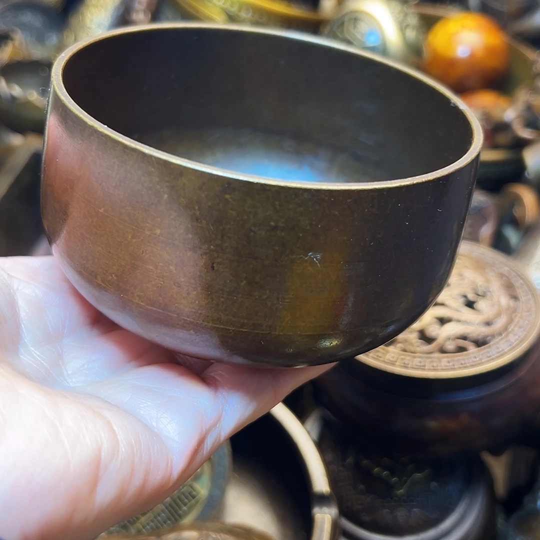 精美铜器工艺品等