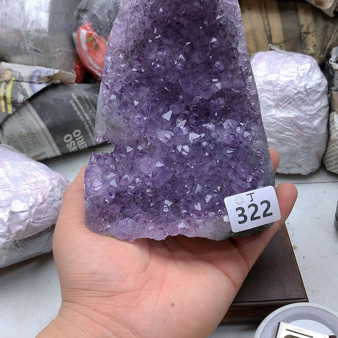紫晶大型摆件（非配饰）未镶嵌