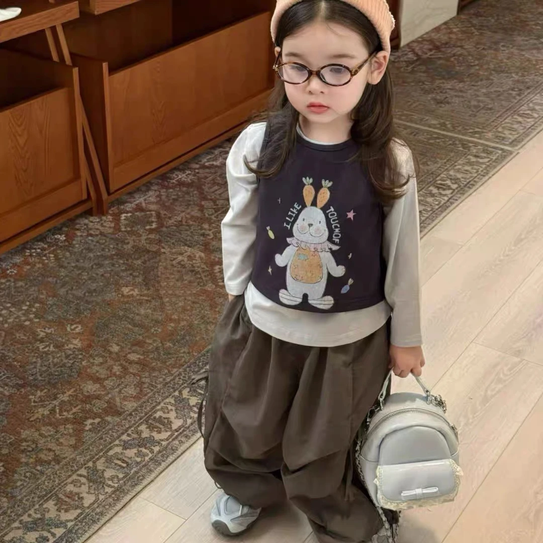 2025秋季新款女童韩版卡通背心长袖套装儿童宝宝休闲阔腿裤三件套