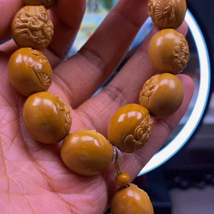 南***风橄榄核吊坠新宇wwwwwwwwww