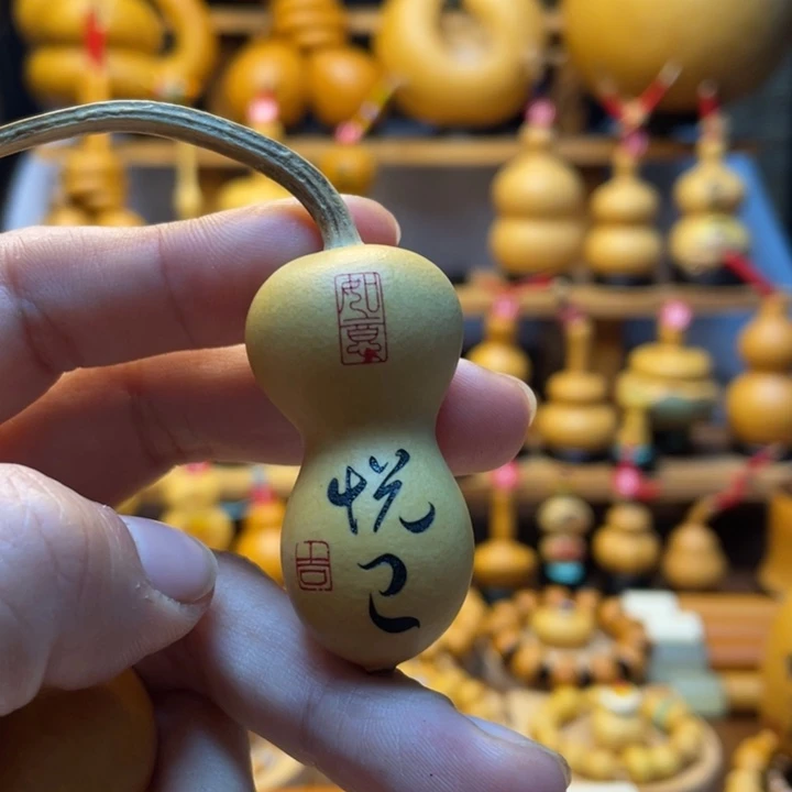 ?****?天然葫芦自然生长