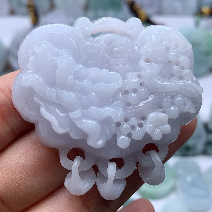 翡翠未镶嵌颈饰花开富贵如意锁