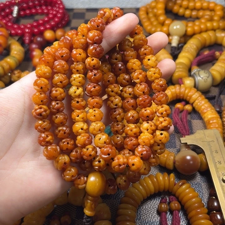 藏区牛牛材质手持