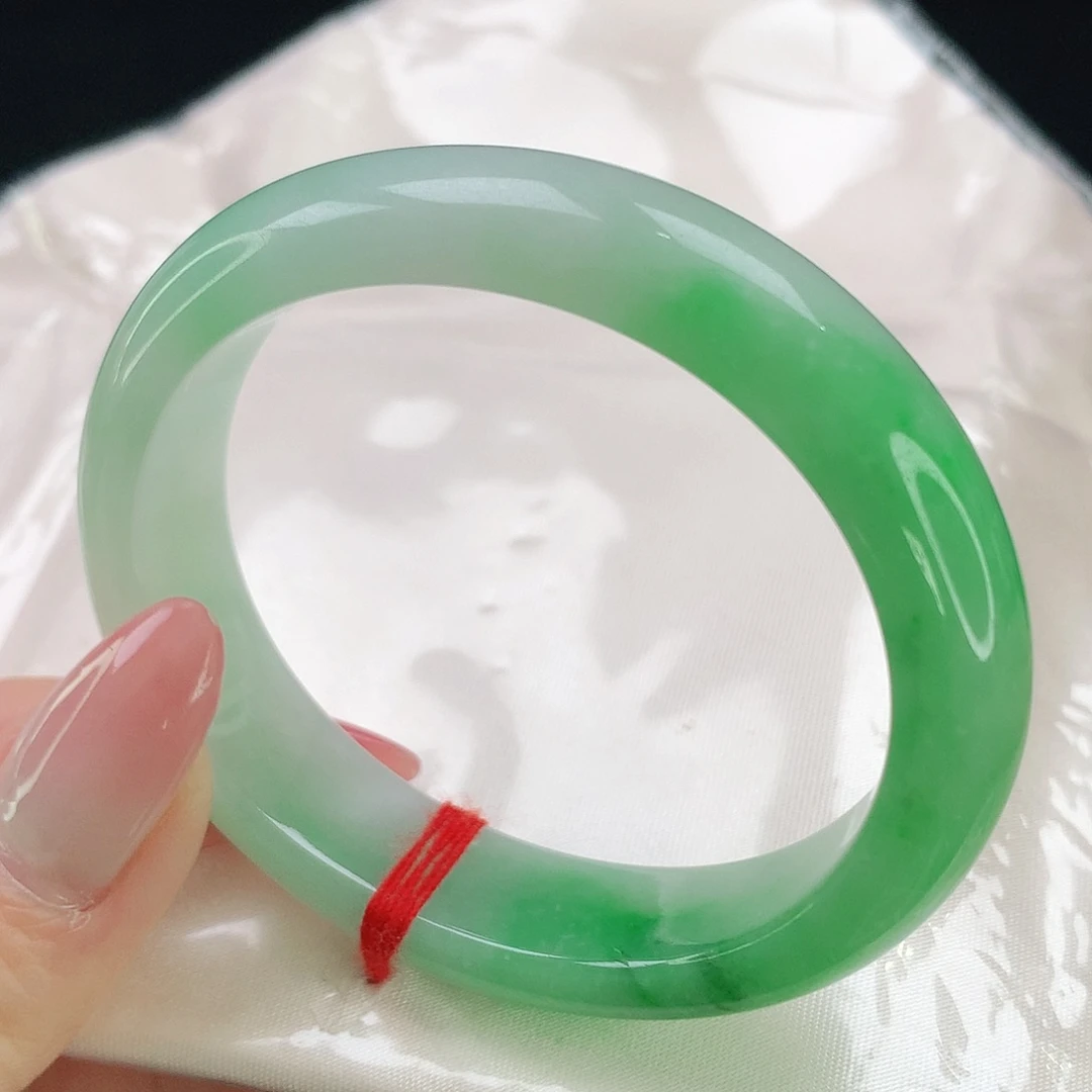 未镶嵌手镯翡翠51贵妃镯