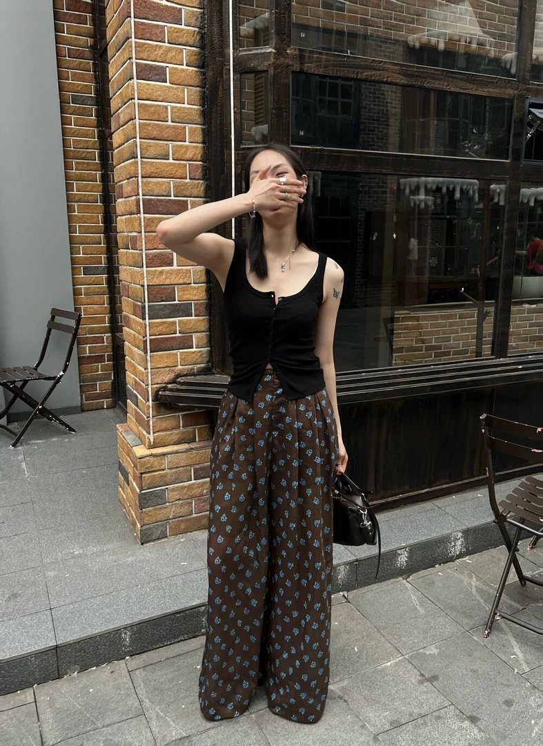 【安安专属】慵懒碎花阔腿裤女2025夏季薄款垂感压褶休闲裤