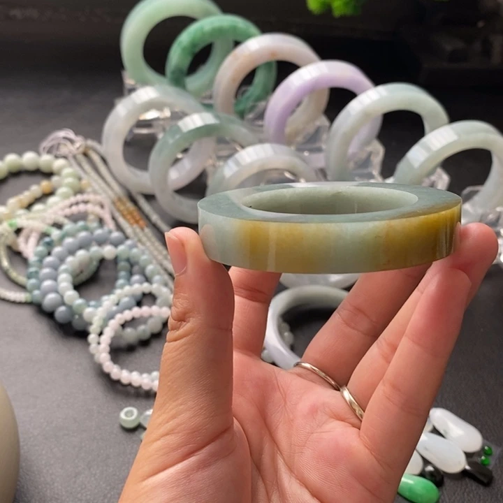 定制翡翠翡翠手镯未镶嵌