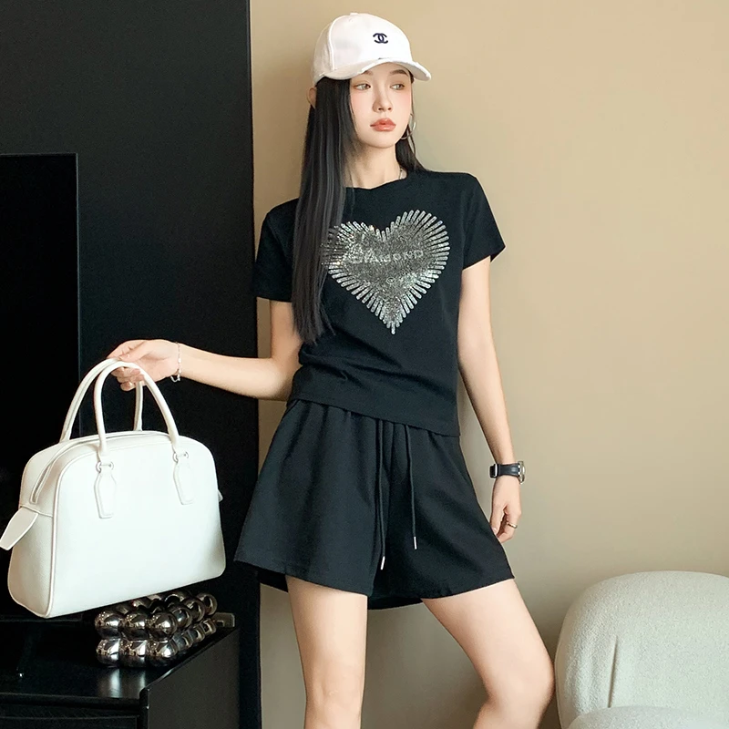 夏季新款时尚休闲运动套装女宽松短袖洋气显瘦短裤减龄两件套