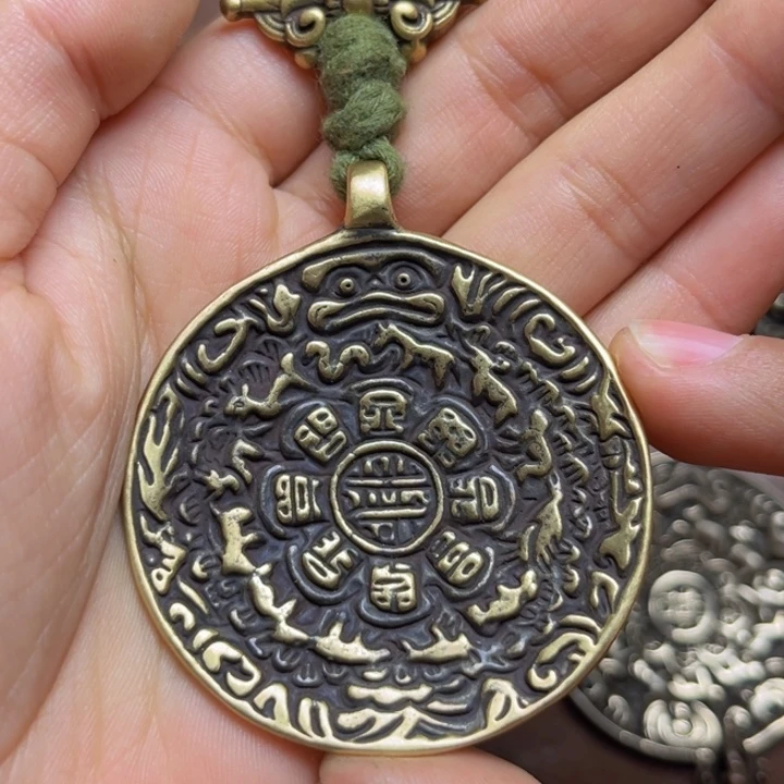 颈饰琉璃A****螂喜欢的朋友