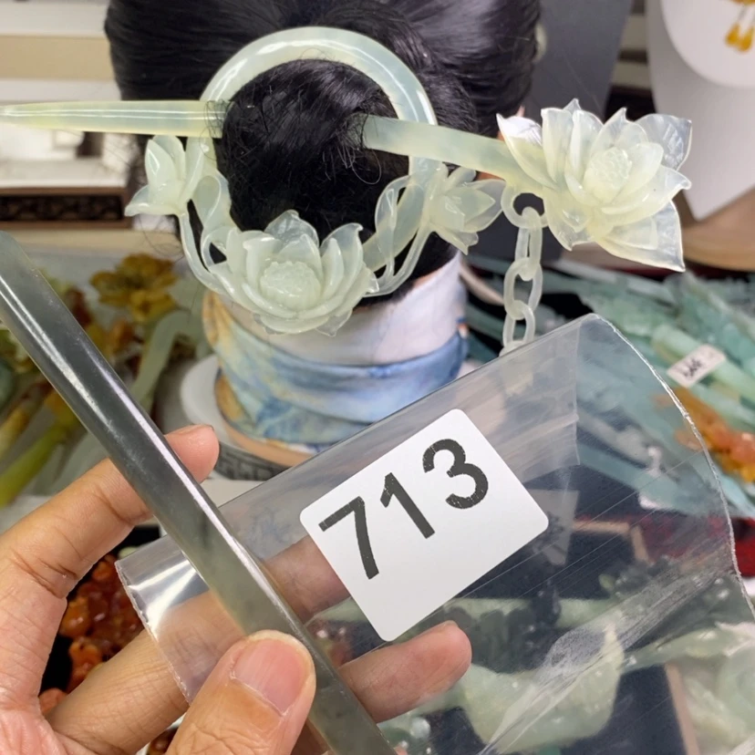 【闪购商品】岫玉发饰未镶嵌甜****?