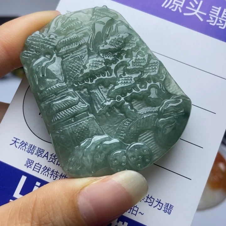翡翠未镶嵌颈饰翡翠
