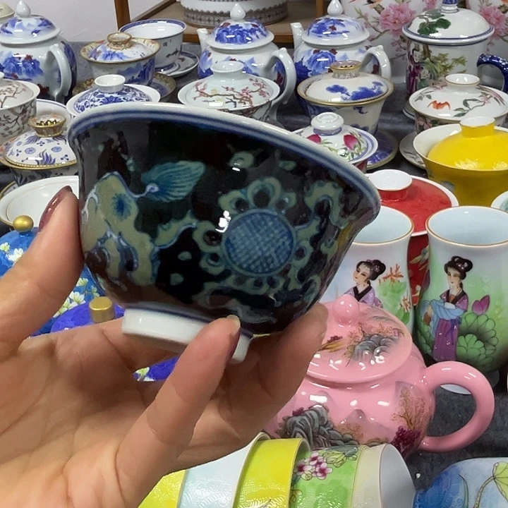 景德镇陶瓷博物有限公司副会长