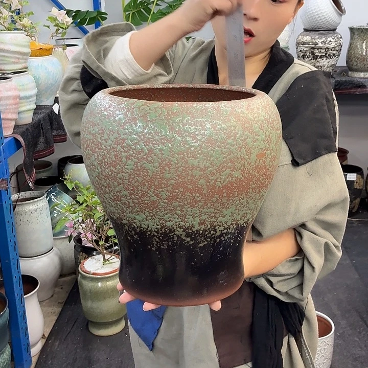 20+29 -粗陶花盆有孔