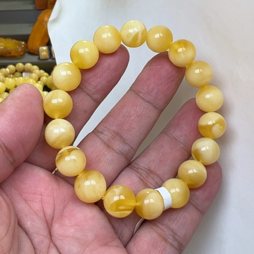 蜜蜡未镶嵌裸石11加14.3克