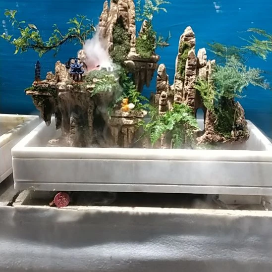 大部分花苞少量开放吸水石组合盆景