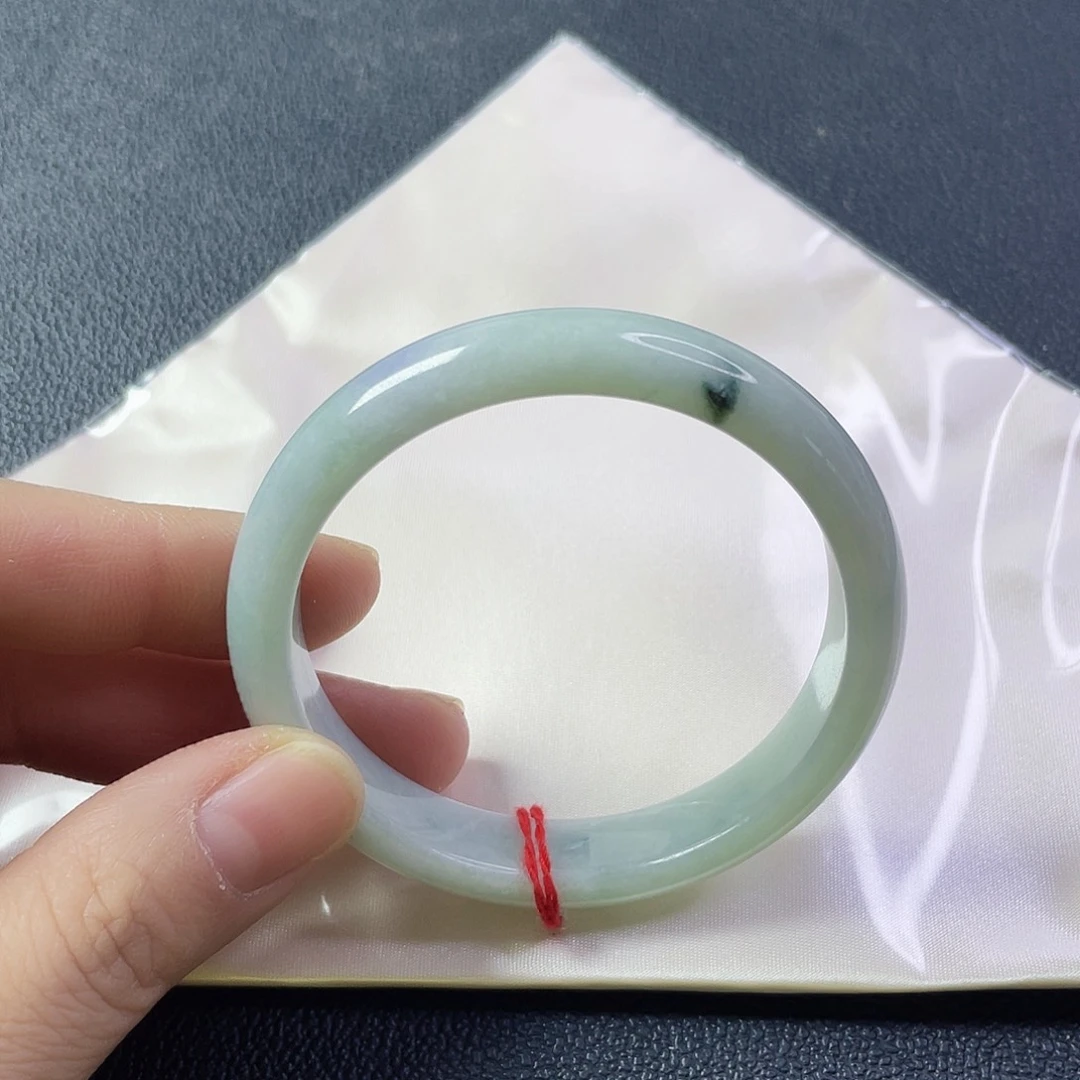 翡翠未镶嵌手镯圈口58宽12厚8