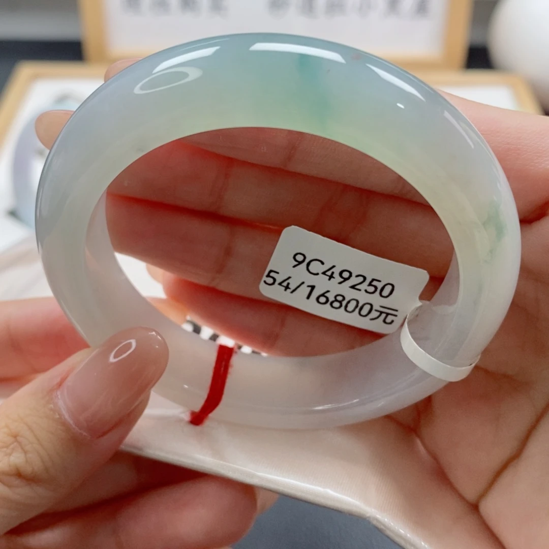 未镶嵌手镯翡翠天然A货翡翠手镯