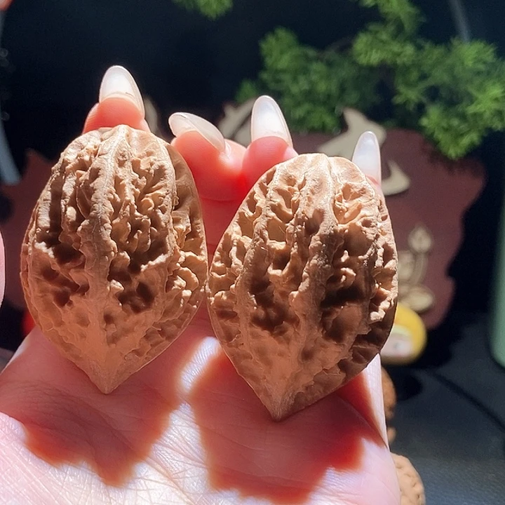 文玩核桃吊坠聚核财婉楸40