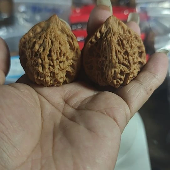 文玩核桃吊坠39 朱雀