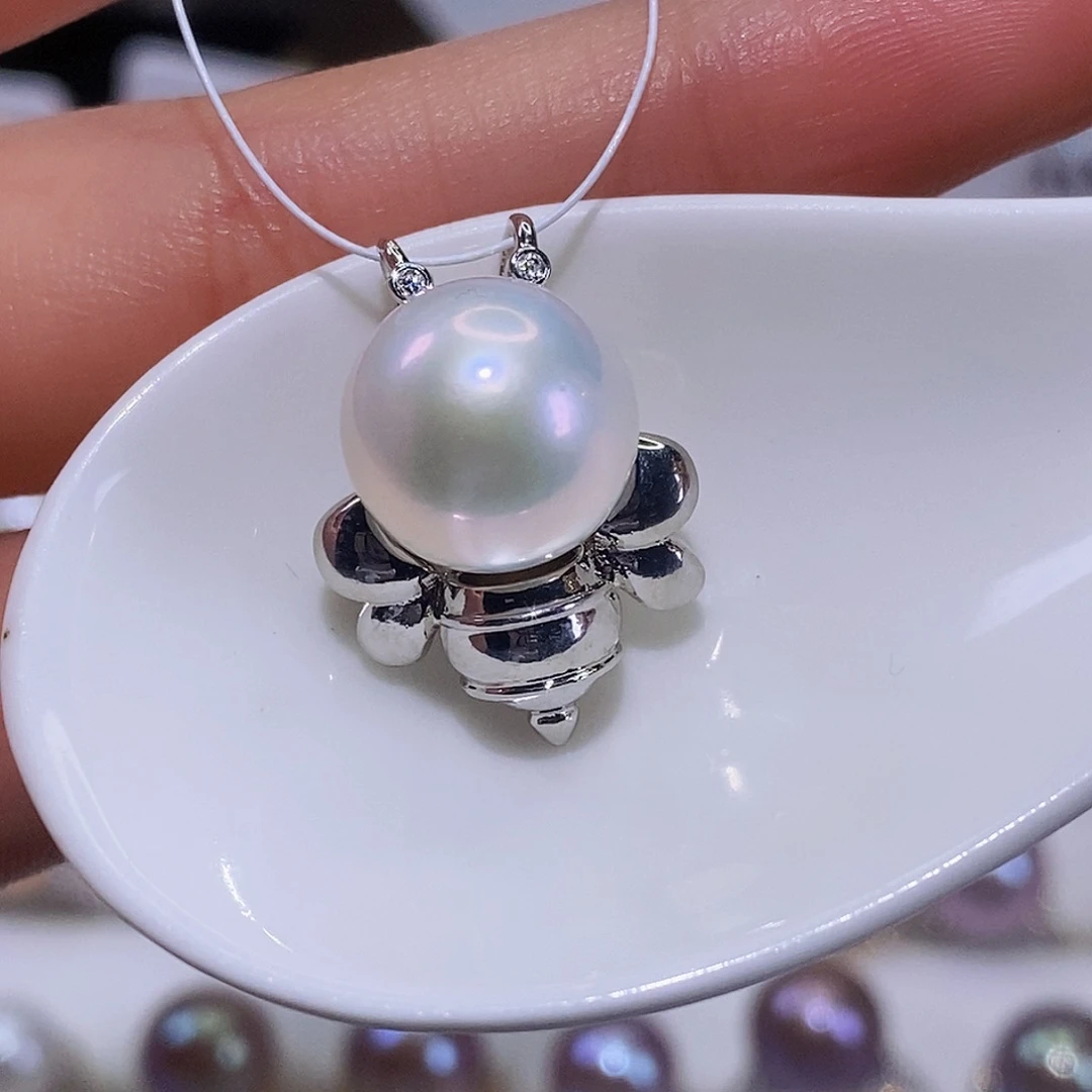 淡水珍珠颈饰合金