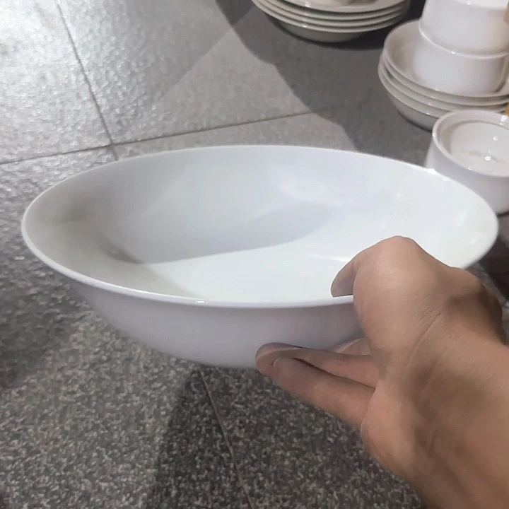 瓷片陶瓷盘子碗啥都有