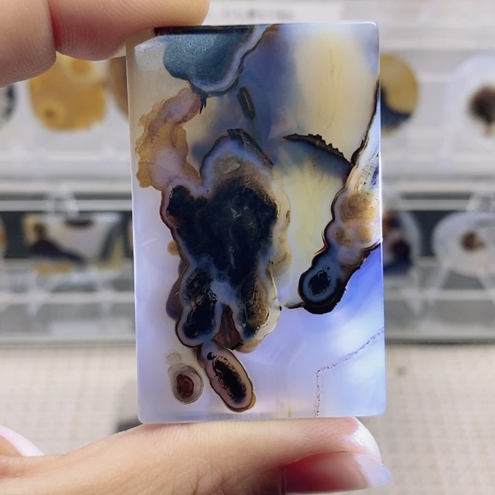 玛瑙/玉髓未镶嵌颈饰