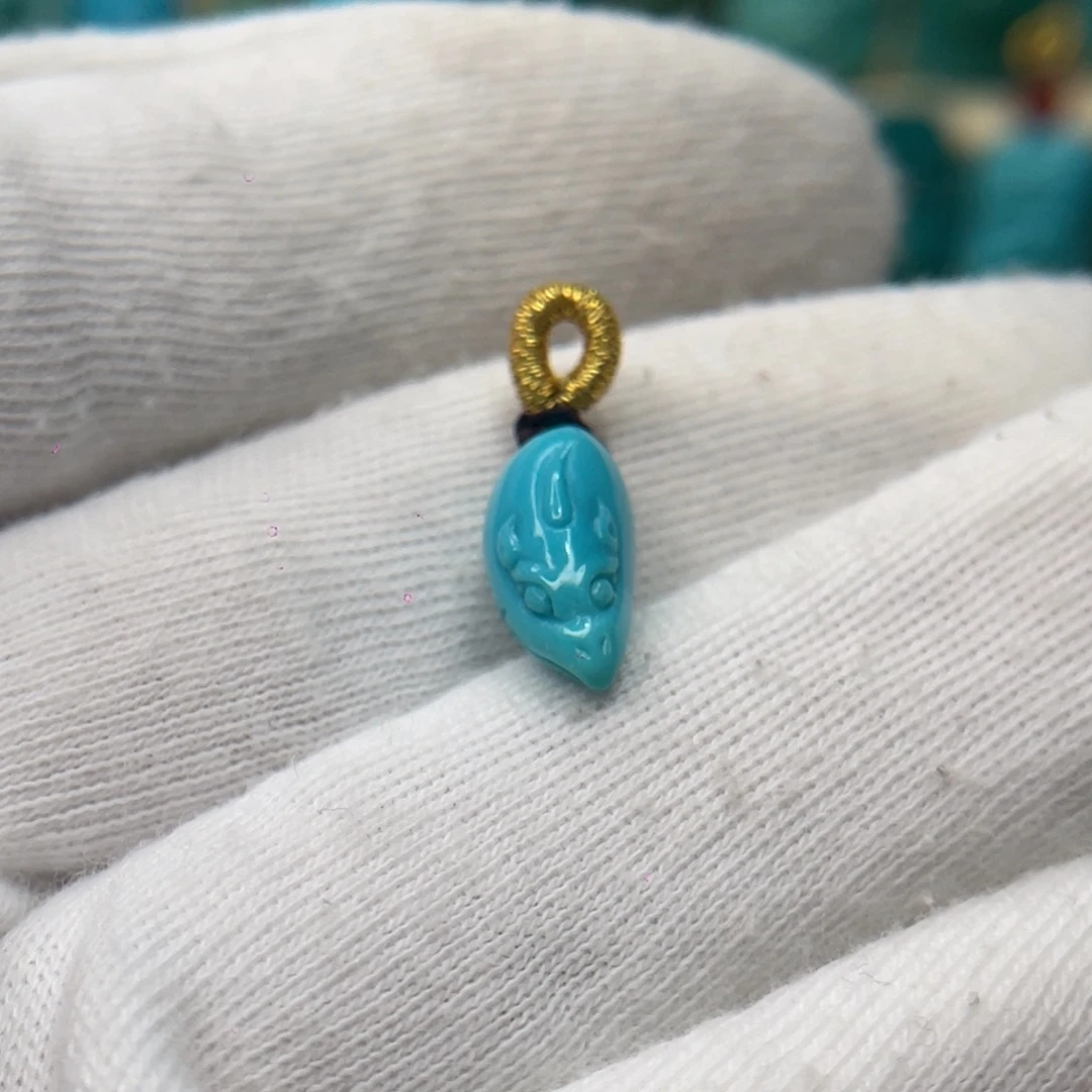 绿松石未镶嵌颈饰卡6.7-14