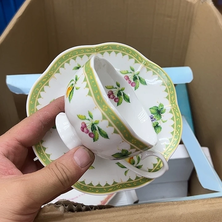 25包邮，盘子，碗，杯子，茶壶，默认瑕疵