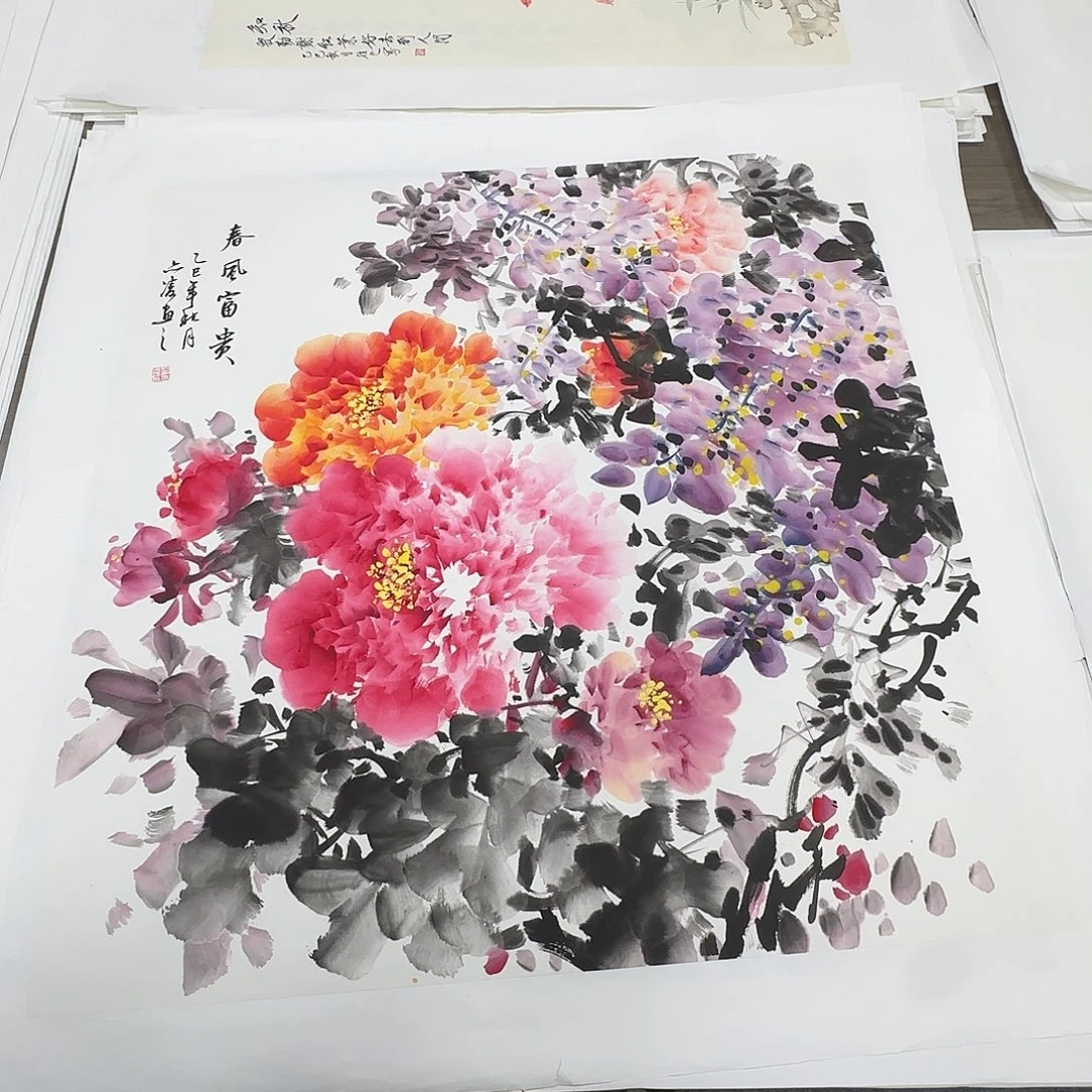 国画68*68纯手绘刘亦凌