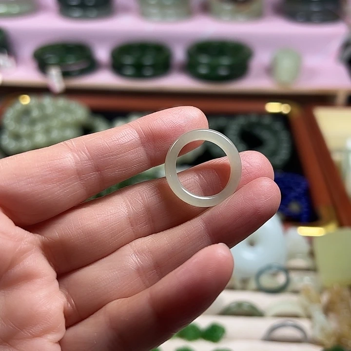 和田玉（糖玉）未镶嵌手链