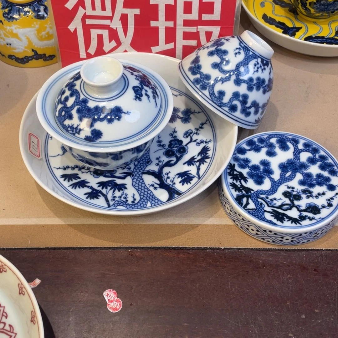 碟景德镇陶瓷大学校长