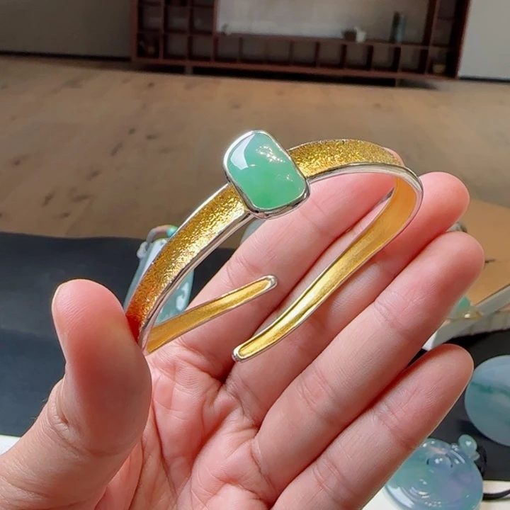 【闪购商品】翡翠手镯银S925镶嵌堯