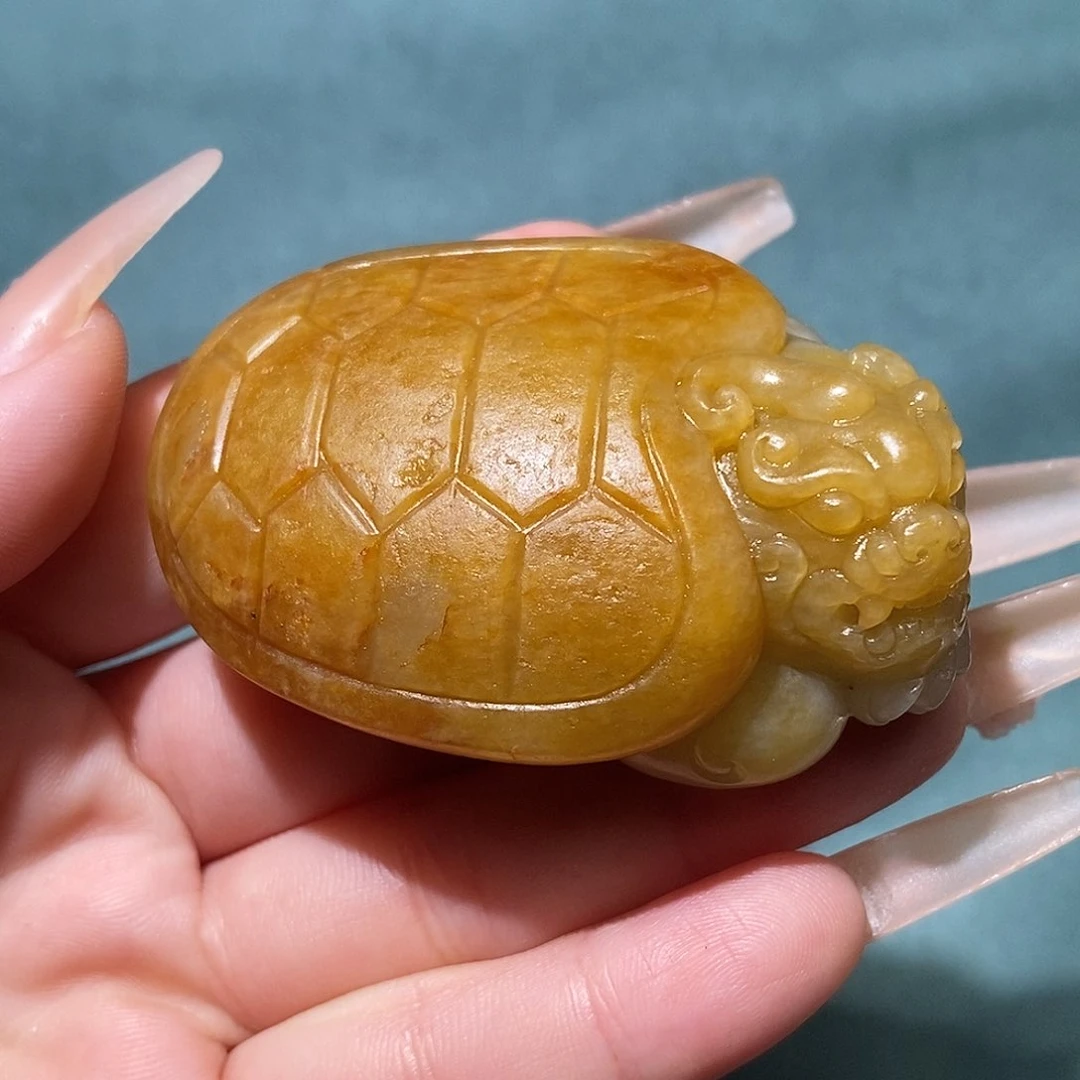 和田玉未镶嵌吊坠(赠链)